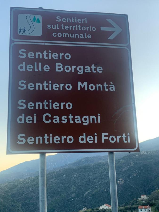 Casa Indipendente Su Due Livelli In Liguria-Vista Mare 6-7 Posti Apartment Magliolo Bagian luar foto