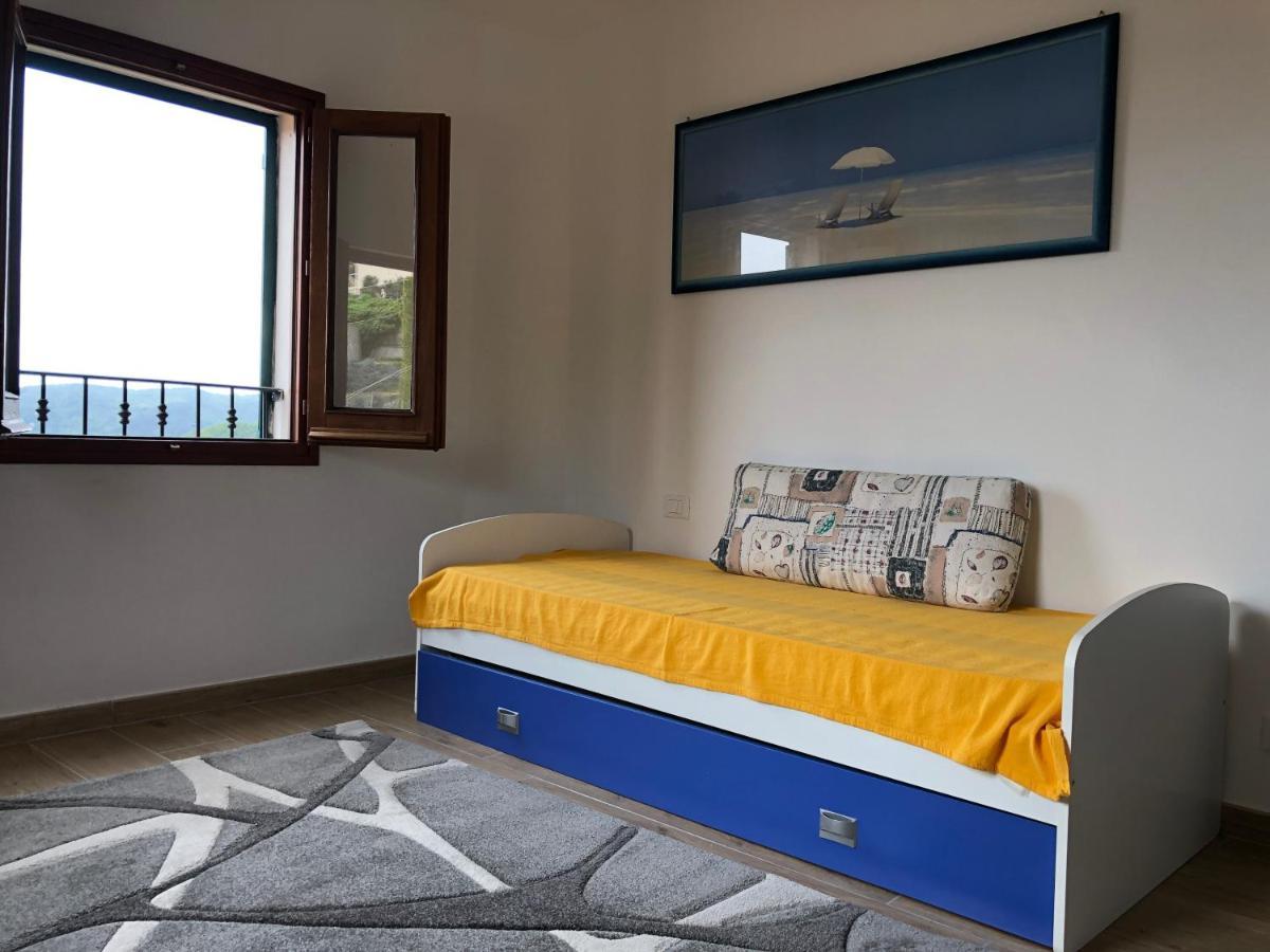 Casa Indipendente Su Due Livelli In Liguria-Vista Mare 6-7 Posti Apartment Magliolo Bagian luar foto